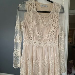 Cream lace dress - Sz. large
